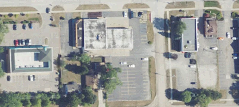 35235 Warren Rd