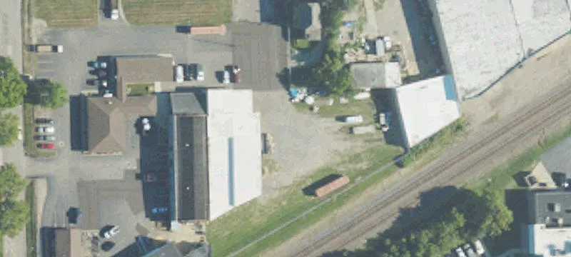 2104 Lapeer Rd