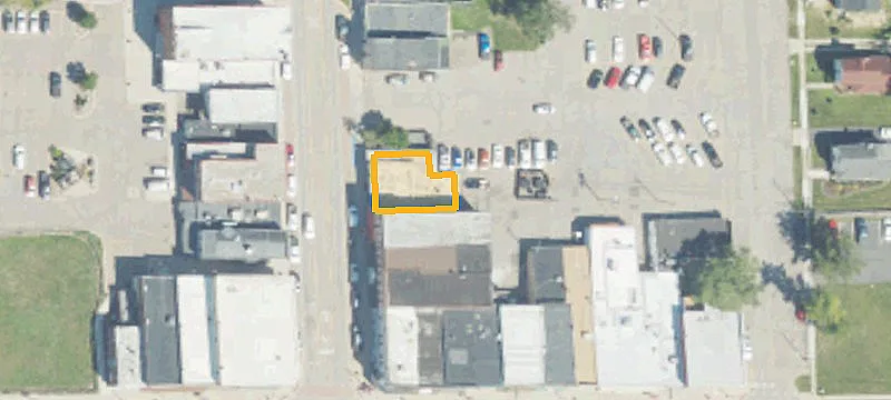 124 Grand Ave