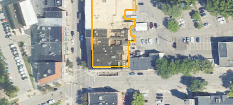 119 Main St