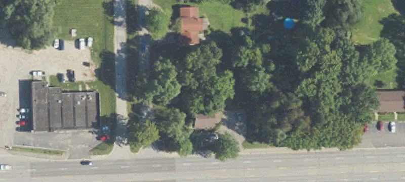 3135 Highland Rd