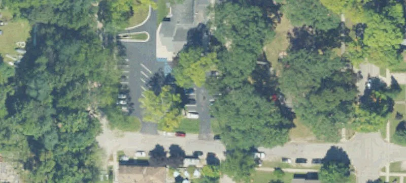 112 Elliott St