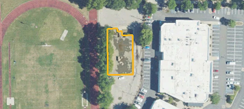 15700 9th Mile Rd
