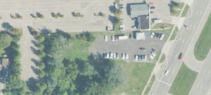 34335 Gratiot Ave