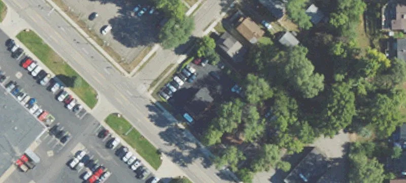 592 Cesar E Chavez Ave