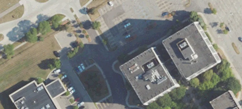15565 Northland E Dr