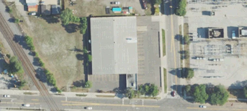 211 Lincoln Ave