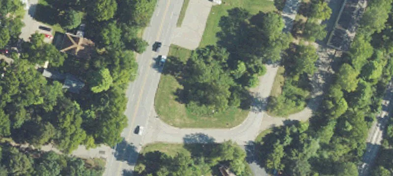3700 Riv NE Dr