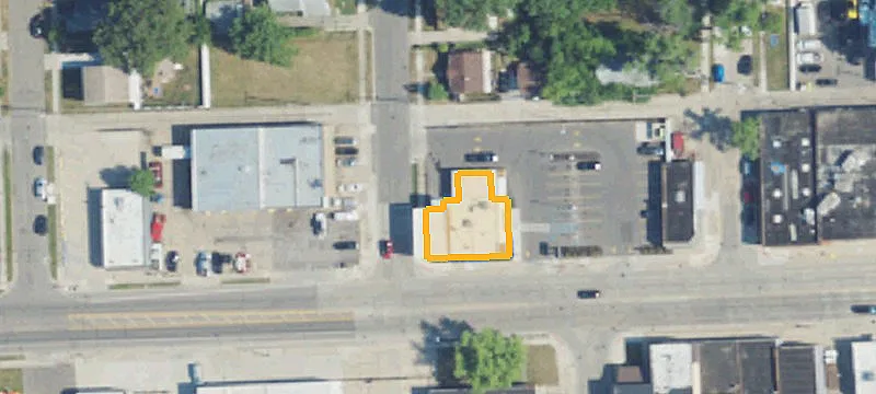638 9th Mile Rd