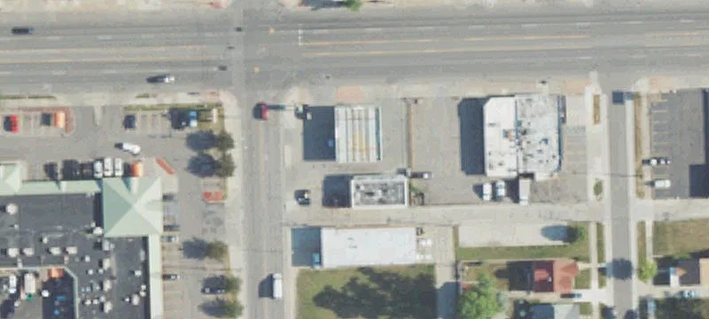 14551 Warren Ave