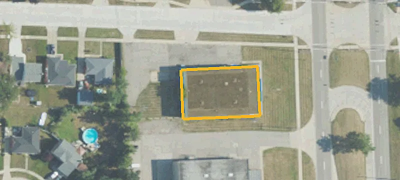 31725 Stephenson Hwy
