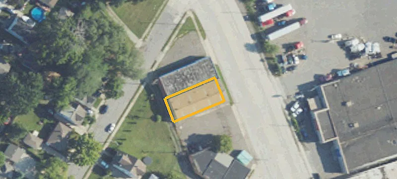 2439 Schaefer Rd