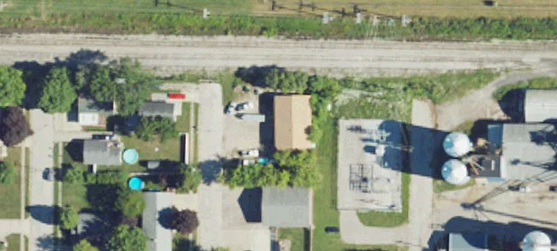 318 Weber St