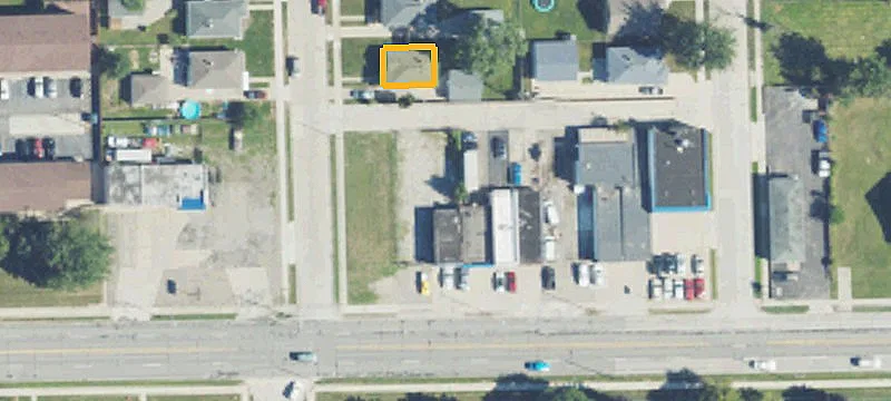 15615 10th Mile Rd