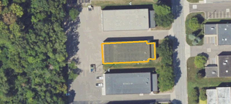 1147 Ctr Rd