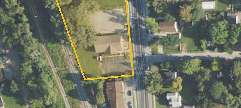 9101 Main St