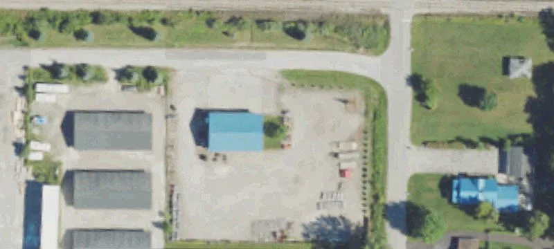 4648 Fraser Rd