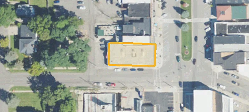 102 Main St