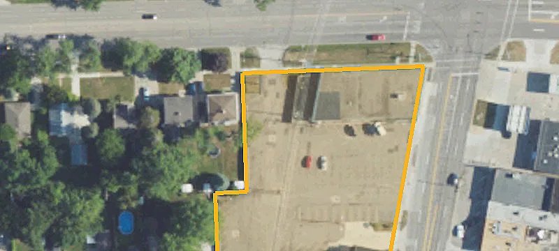 4 Rochester Rd