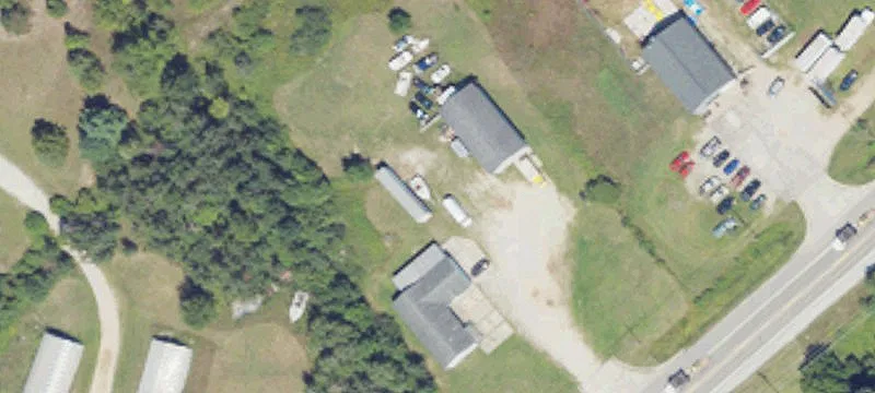 3595 Holton Rd