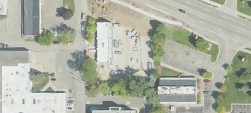 2703 Grand Riv Ave, Unit 4