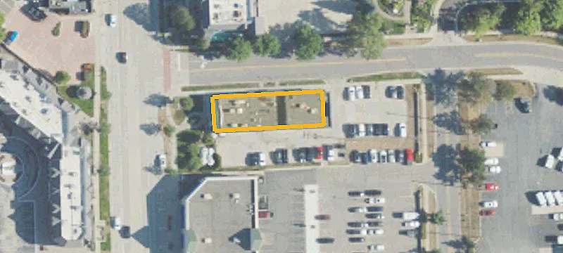 606 Main St