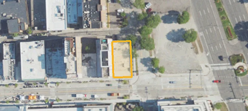 395 Maple Rd
