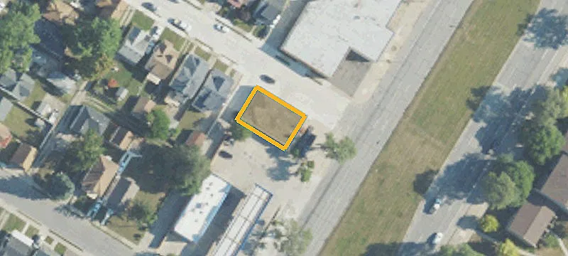 1306 Ft St