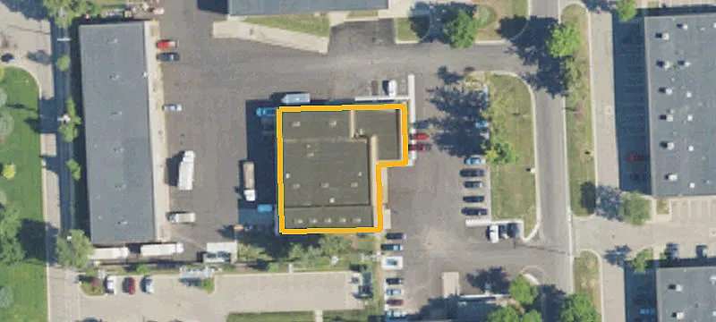 50400 Dennis Ct
