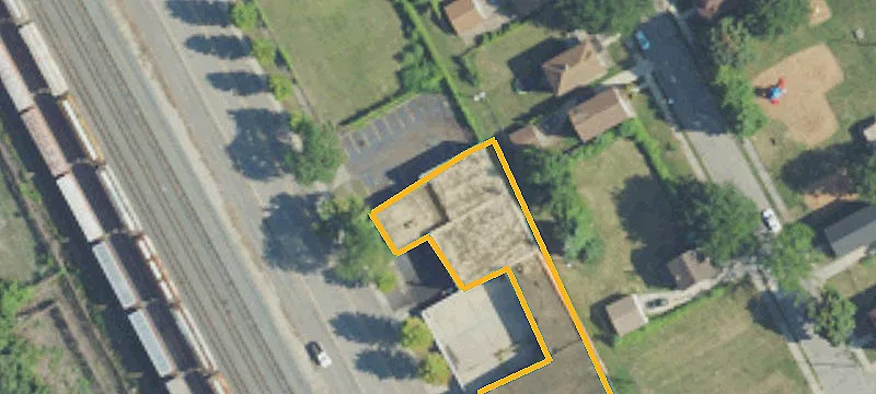 1414 Industrial St