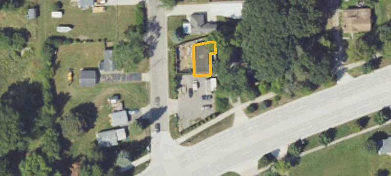1235 University Dr
