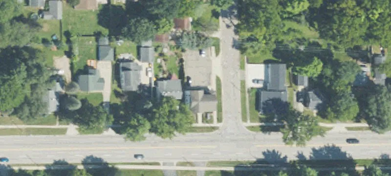 610 Grand Riv Ave