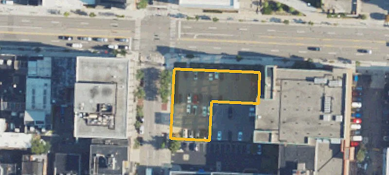 300 Huron St