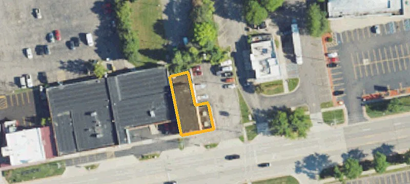 1075 Ew Maple Rd