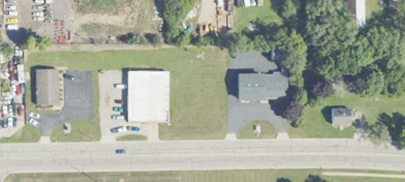 415 Russell Rd