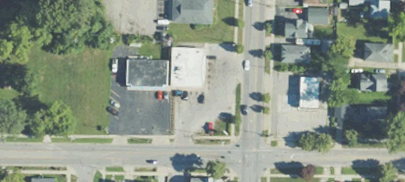 801 Henry St