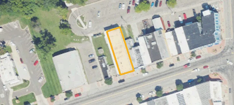 150 Grand Riv Ave, Unit 12