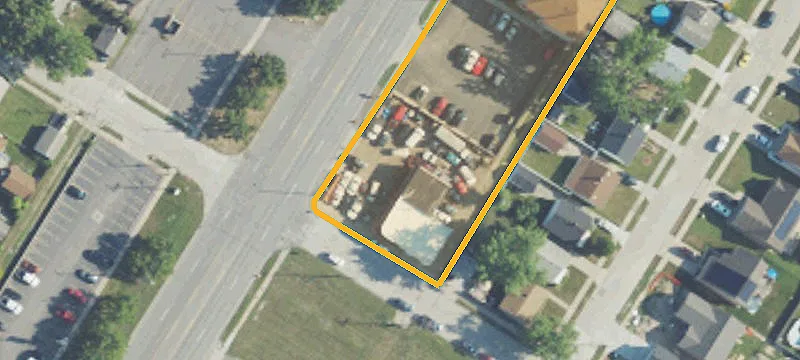 17672 Dix Rd