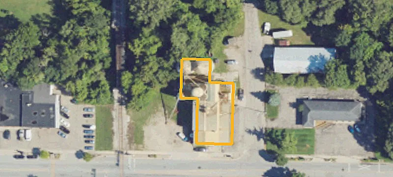 9 Loomis St