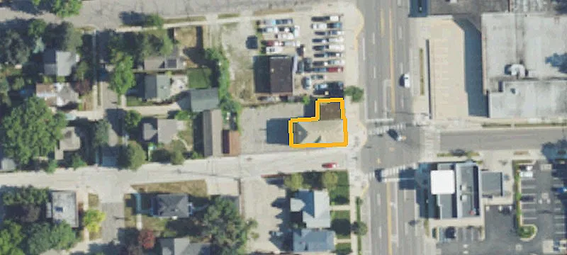 601 Main St