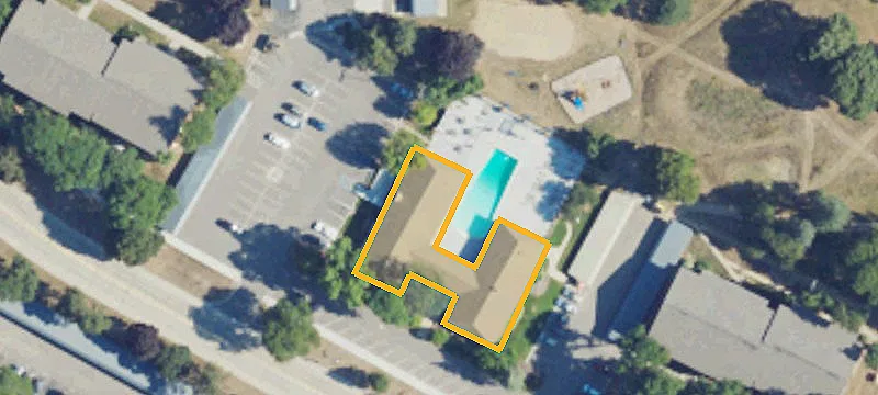 49000 Denton Rd