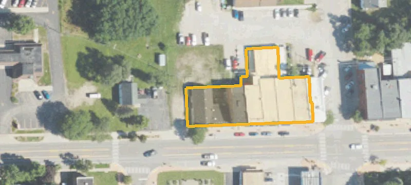 140 Main St