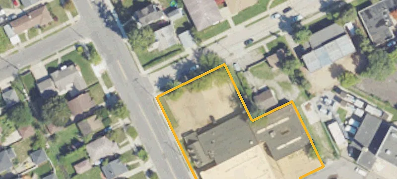 3538 Cadieux Rd