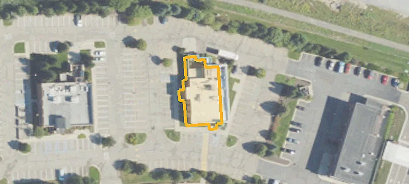 30686 Lyon Ctr E Dr