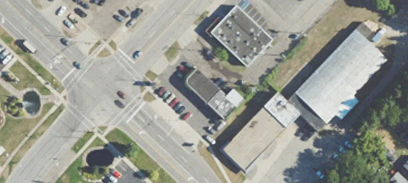644 Cesar E Chavez Ave