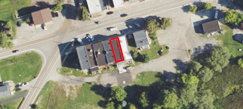 643 Broadway