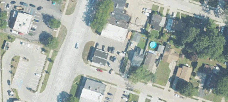 23800 Harper Ave