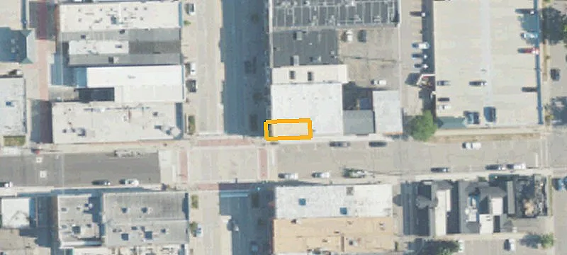400 Main St