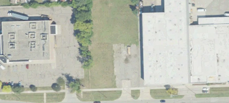 17059 10th Mile Rd