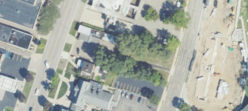 93 Main St
